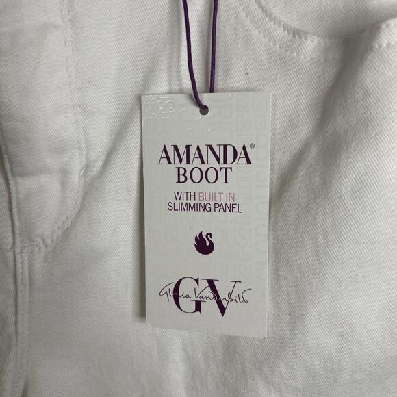 Gloria Vanderbilt NWT Women’s White Denim Jeans Size 12PS - Amanda Bootcut - Picture 2 of 7